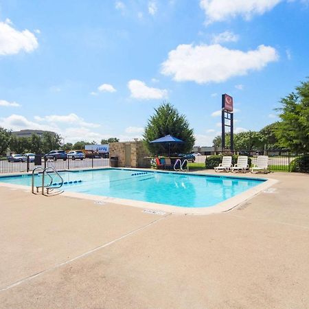 Econo Lodge Airport I-35 North Farmers Branch Εξωτερικό φωτογραφία