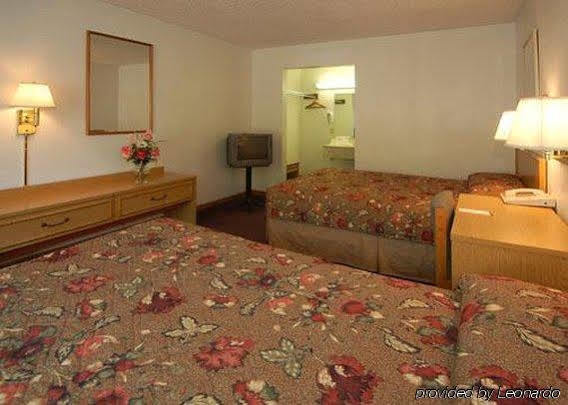 Econo Lodge Airport I-35 North Farmers Branch Εξωτερικό φωτογραφία